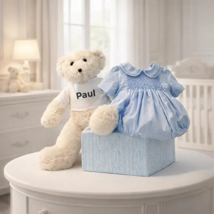 Dětský overal s vyšívaným smock vzorem | Elegantní dárek pro novorozence 2